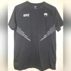 UFC Black Tshirt Size Large